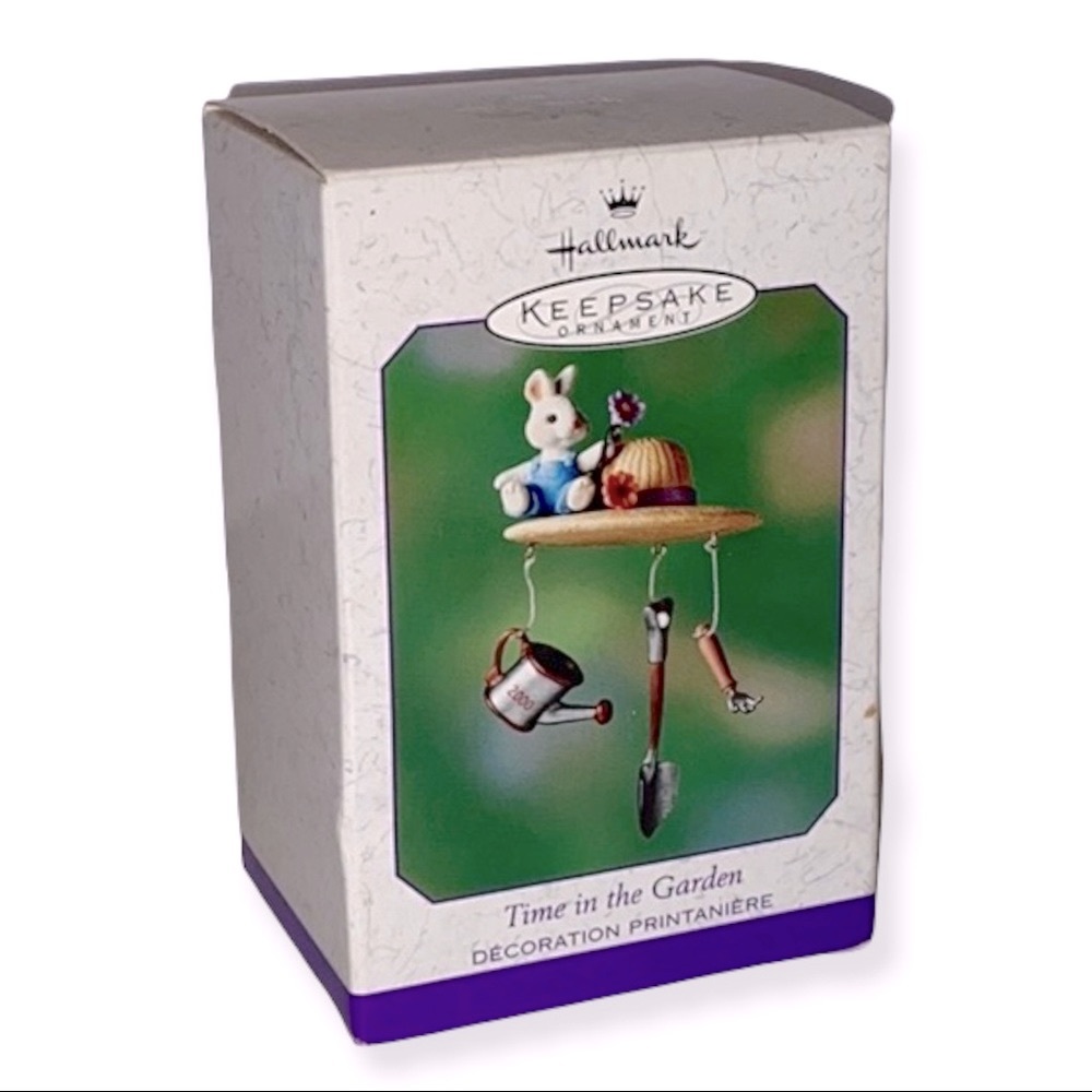 VTG Hallmark Keepsake Ornament: Never Removed from Packaging